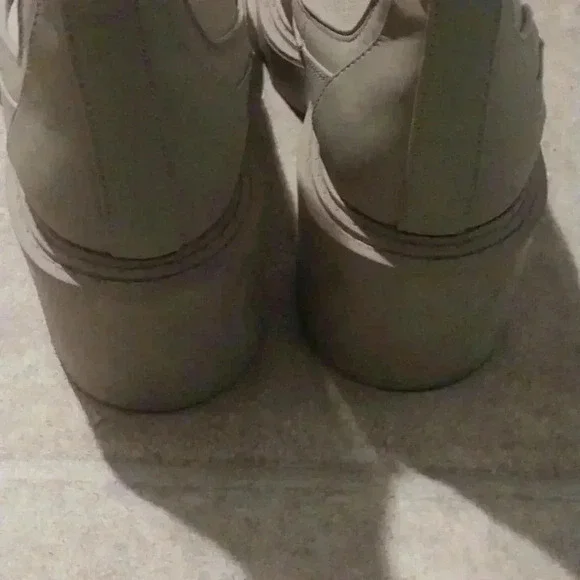Zara Heeled Rubberized Ankle Boots Size 40 - Picture 5 of 8